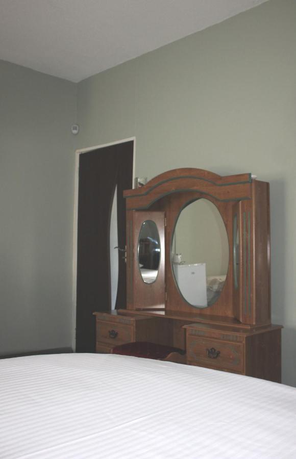 Coco Palm Bed & Breakfast Windhuk Zewnętrze zdjęcie