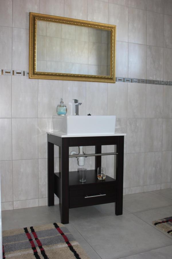 Coco Palm Bed & Breakfast Windhuk Zewnętrze zdjęcie