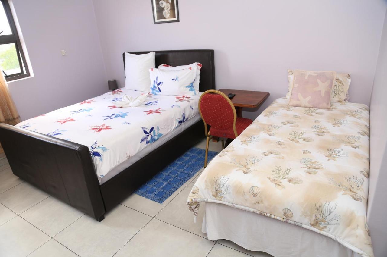 Coco Palm Bed & Breakfast Windhuk Zewnętrze zdjęcie